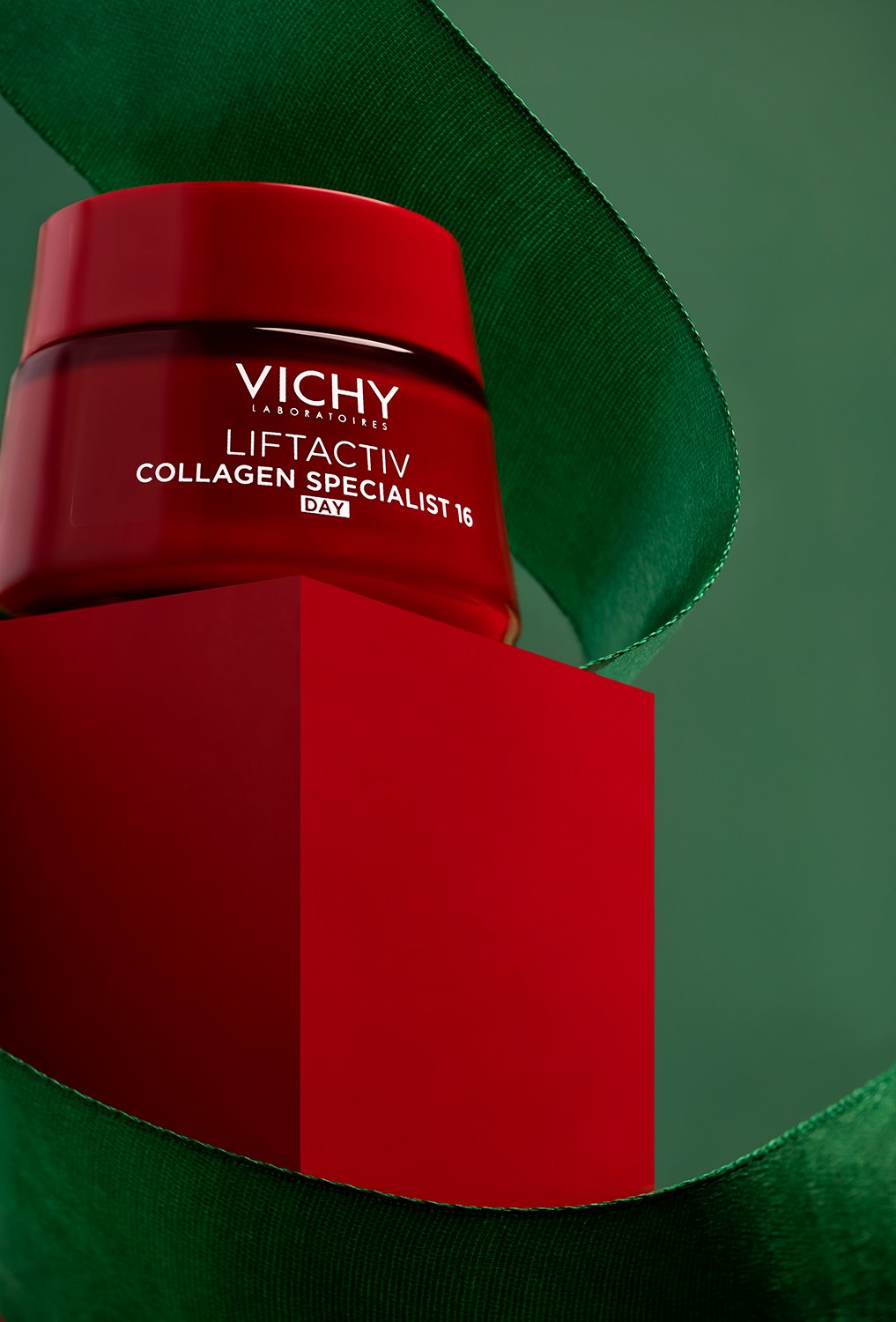 vichy-red_small2
